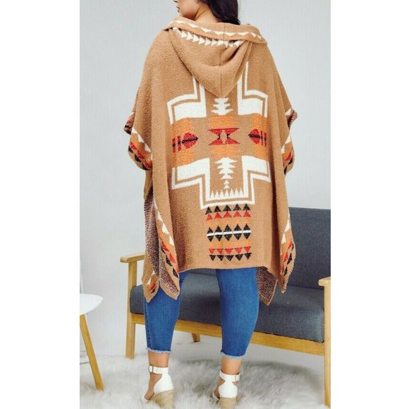 Aztec Yellowstone Hooded Kimono Poncho Sweater - Picture 2 of 6